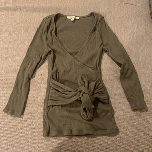 perfect condition tie front express blouse
